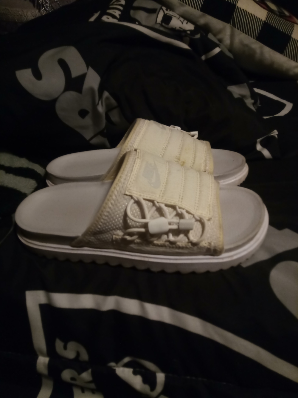 Nike Women White Slide Sandals with Toggle Strap